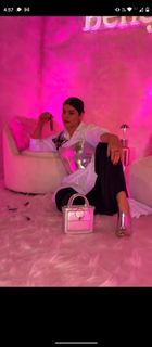 Lesslie Polinesia feet photo 15
