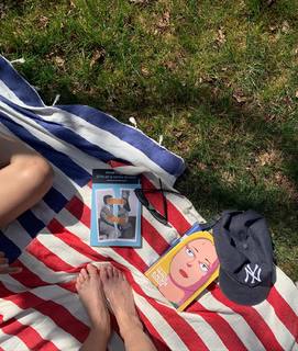 Leticia Dolera feet photo 13