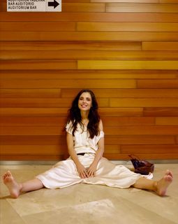 Leticia Dolera feet photo 1