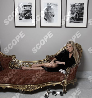 Letitia Dean feet photo 4