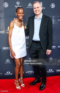 Letitia Wright feet photo 4
