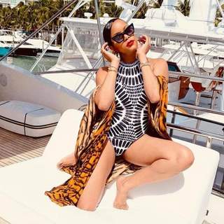 Letoya Luckett feet photo 10