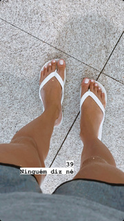 Letícia Almeida feet photo 8