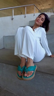 Letícia Almeida feet photo 9