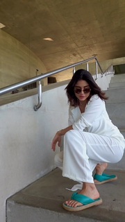 Letícia Almeida feet photo 6