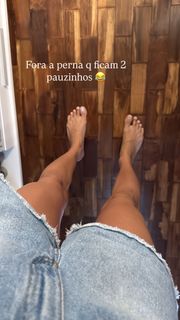 Letícia Almeida feet photo 18