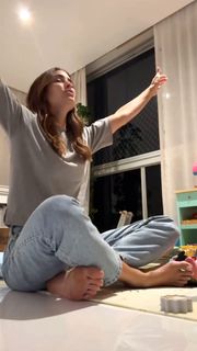 Letícia Almeida feet photo 19