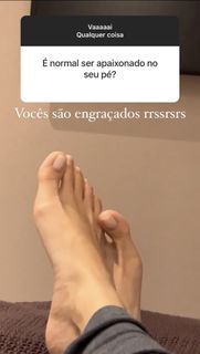 Letícia Almeida feet photo 6