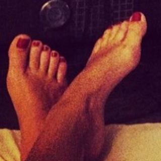 Letícia Birkheuer feet photo 12