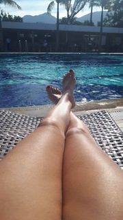 Letícia Birkheuer feet photo 5