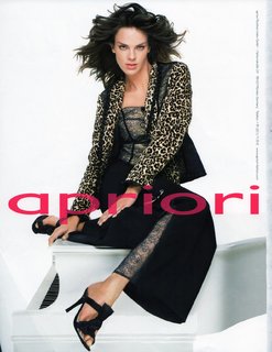 Letícia Birkheuer feet photo 10