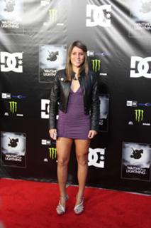 Letícia Bufoni feet photo thumbnail