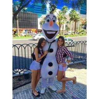 Letícia Bufoni feet photo thumbnail