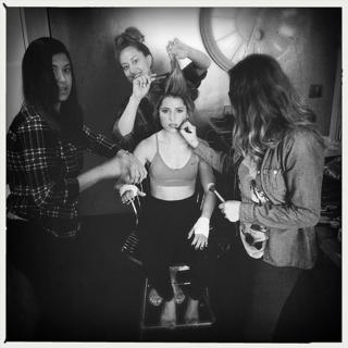 Letícia Bufoni feet photo thumbnail