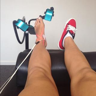 Letícia Bufoni feet photo thumbnail