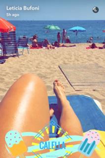 Letícia Bufoni feet photo thumbnail