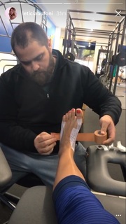 Letícia Bufoni feet photo thumbnail