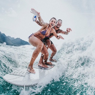 Letícia Bufoni feet photo thumbnail