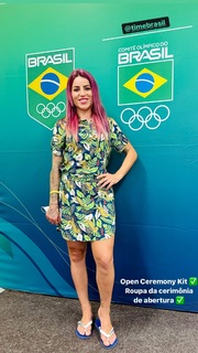 Letícia Bufoni feet photo thumbnail