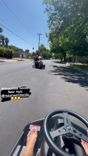 Letícia Bufoni feet photo thumbnail