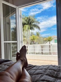 Letícia Bufoni feet photo thumbnail