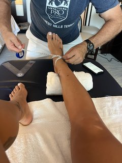 Letícia Bufoni feet photo thumbnail