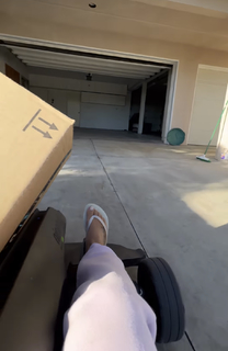 Letícia Bufoni feet photo thumbnail