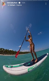 Letícia Bufoni feet photo thumbnail