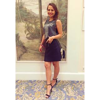 Letícia Colin feet photo thumbnail