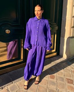 Letícia Colin feet photo thumbnail