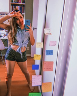Letícia Faria Pedro feet photo 10