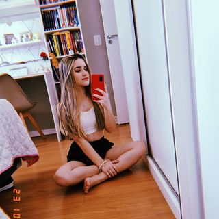 Letícia Faria Pedro feet photo 17