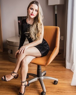 Letícia Faria Pedro feet photo 8