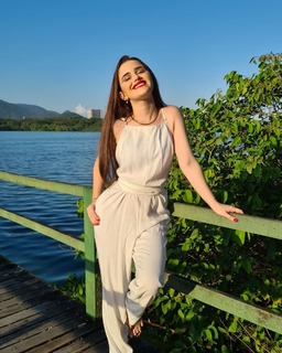 Letícia Faria Pedro feet photo 12