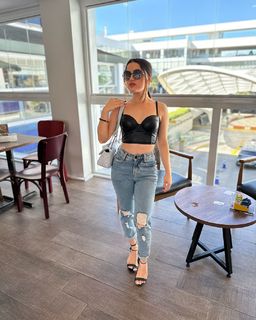Letícia Faria Pedro feet photo 18