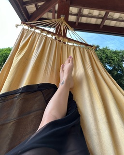 Letícia Faria Pedro feet photo 15