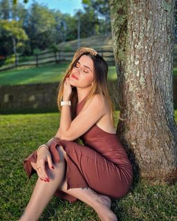 Letícia Faria Pedro feet photo 3