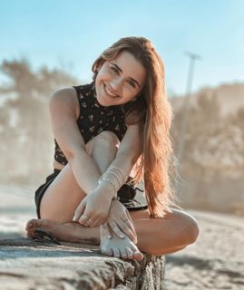 Letícia Faria Pedro feet photo 7