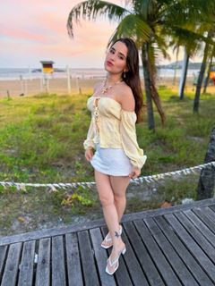 Letícia Faria Pedro feet photo 3
