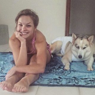 Letícia Navas feet photo 4