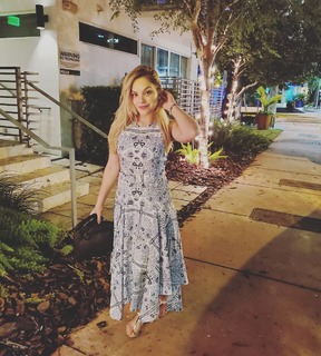 Letícia Navas feet photo 9