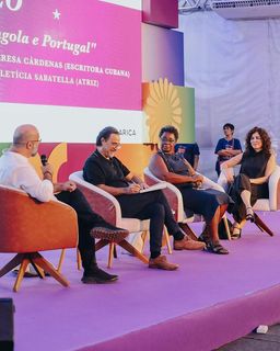 Letícia Sabatella feet photo 5