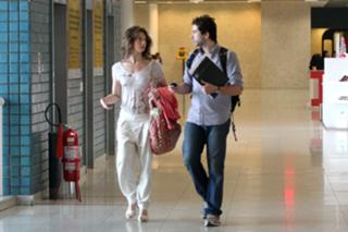 Letícia Spiller feet photo thumbnail