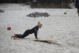 Letícia Spiller feet photo thumbnail