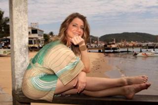 Letícia Spiller feet photo thumbnail