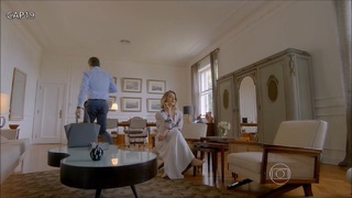 Letícia Spiller feet photo thumbnail