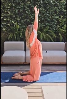 Letícia Spiller feet photo thumbnail