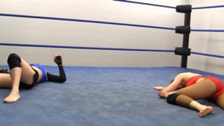 Leva Bates feet photo 14