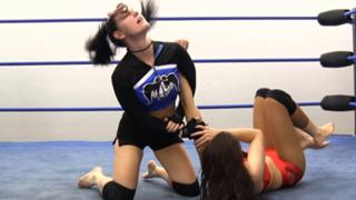 Leva Bates feet photo 10