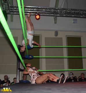 Leva Bates feet photo 17